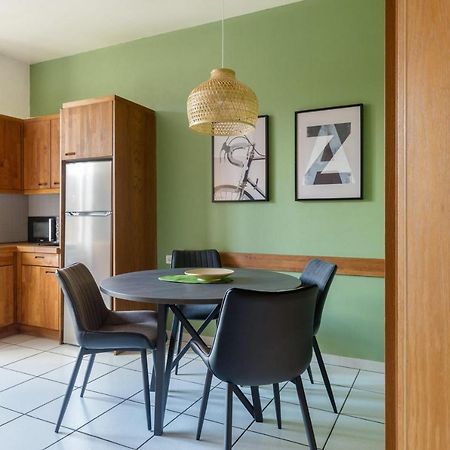 Travel Homes - The Wooden, Spacieux & Bon Quartier Mulhouse Luaran gambar