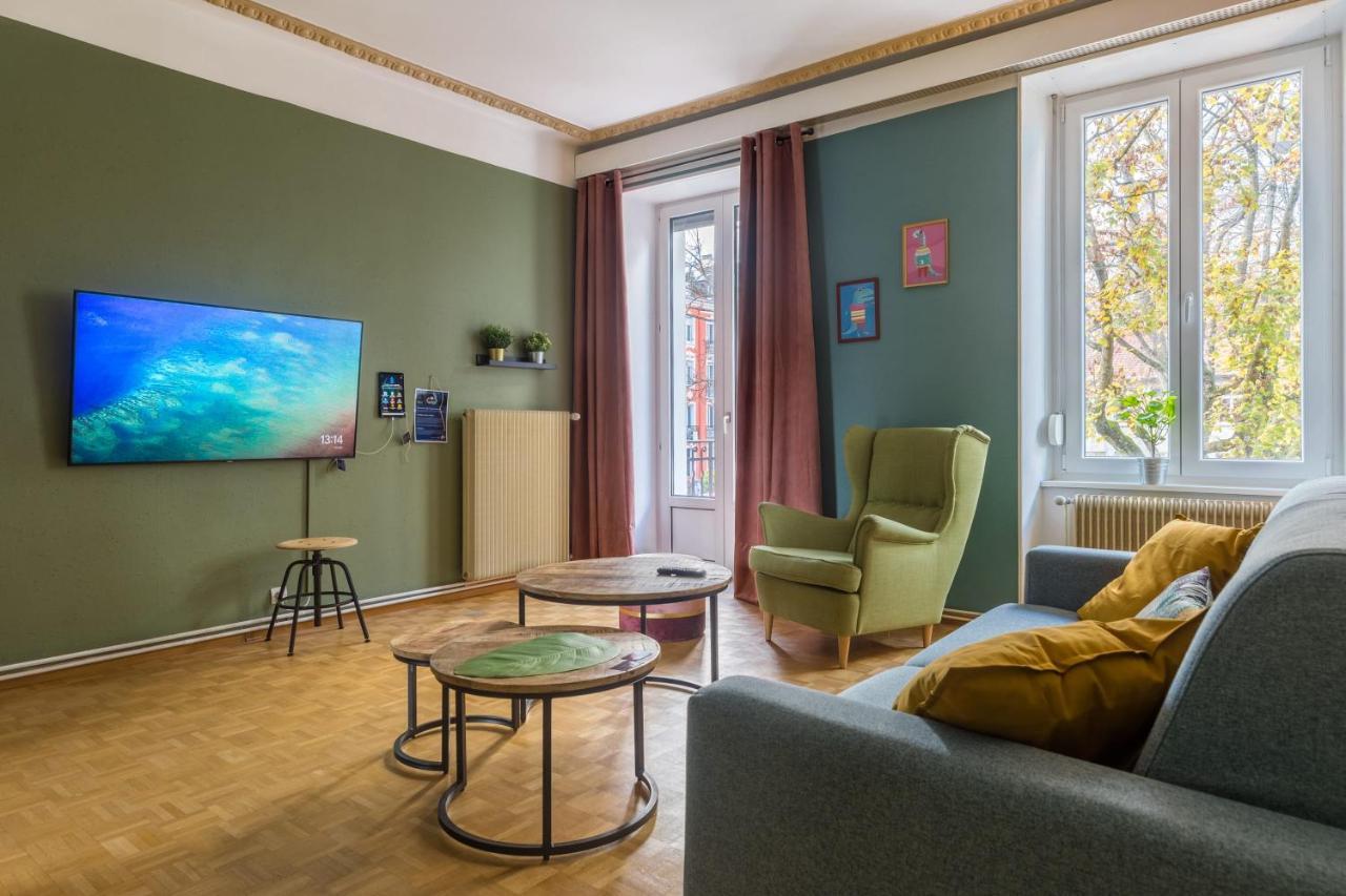 Travel Homes - The Wooden, Spacieux & Bon Quartier Mulhouse Luaran gambar